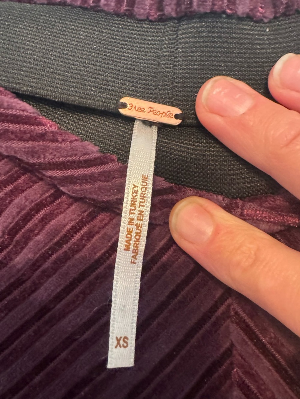 Free People Penny Pull On Velvet Pant in Vintage Grape XS - Picture 6 of 6